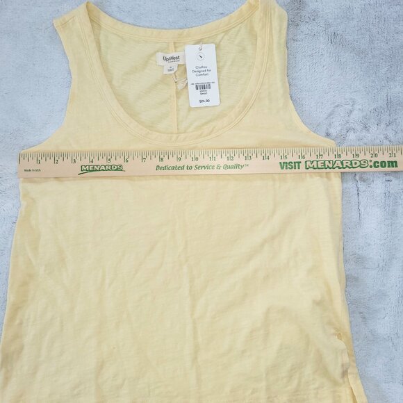 UpWest Womens Size Small 100% Cotton Yellow Tank Top Shirt Feminine Cruise Pool - Picture 3 of 7